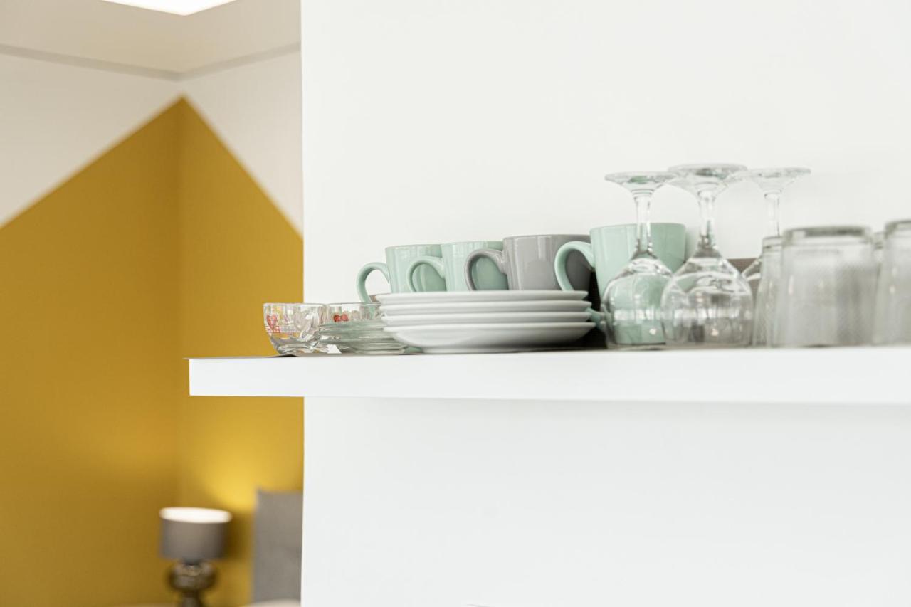 Hip And Fun A Apartment Athens